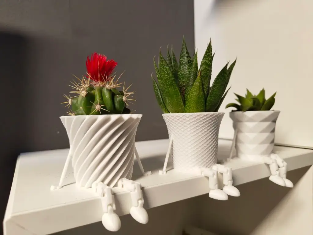 Mini Flower pot family
