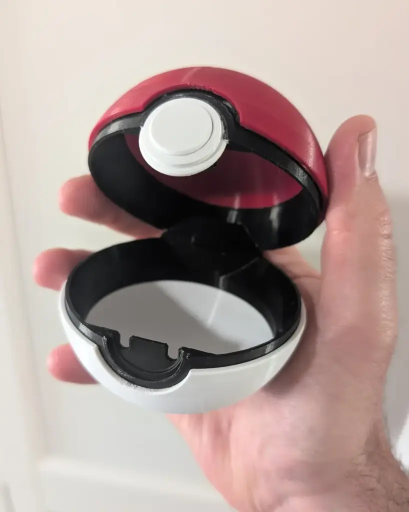 Openable Pokéball – A Must-Have Collectible for Every Pokémon Fan